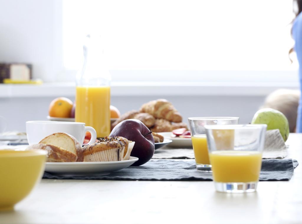Hotel Ibis Guingamp Coeur De Bretagne Ploumagoar Eksteriør bilde